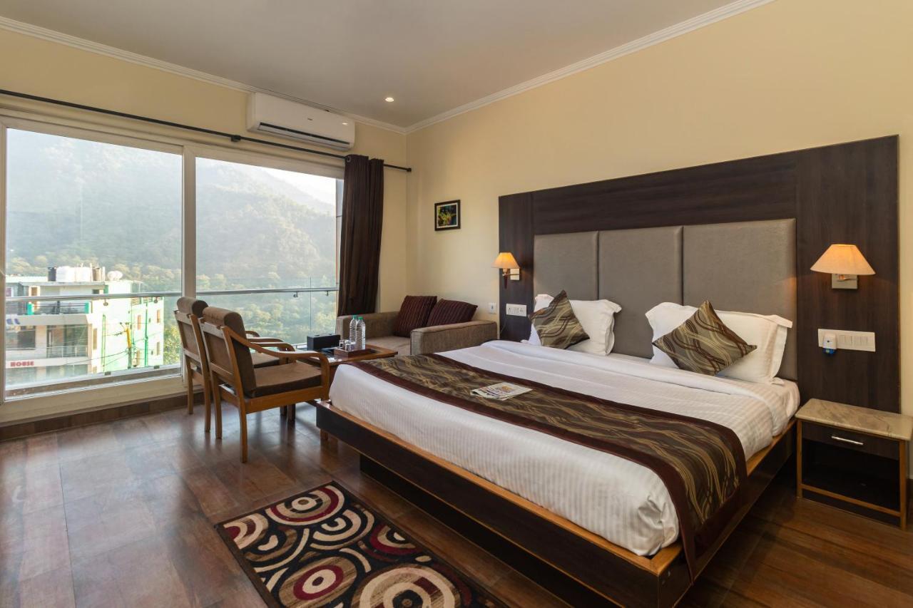 Hotel Peepal Tree Rishīkesh Exteriör bild